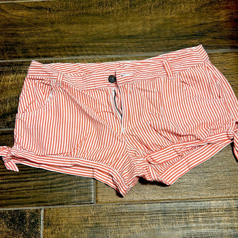 Aerie stripped shorts